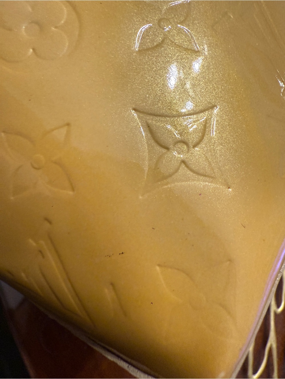 Louis Vuitton Yellow Patent Leather Vernis Monogram Reade PM Tote w/ COA - Picture 14 of 17